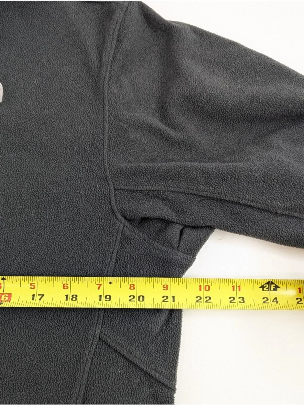 The North Face Mens Medium Fleece Black Full Zip Thermal Lightweight Jacket